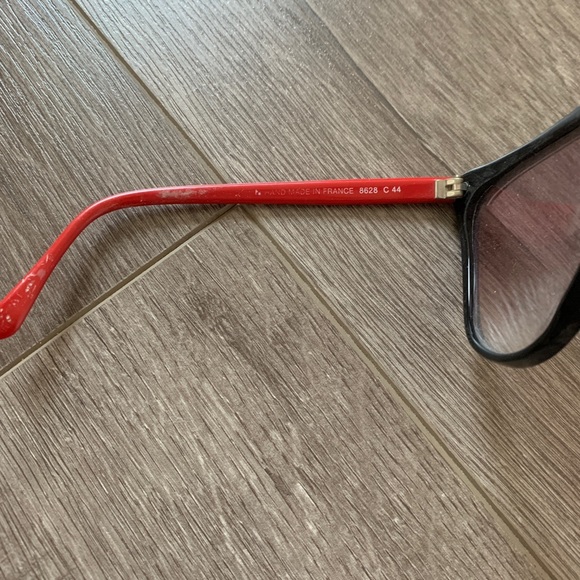 Vintage Cat Eyed Sunglasses - Picture 3 of 7